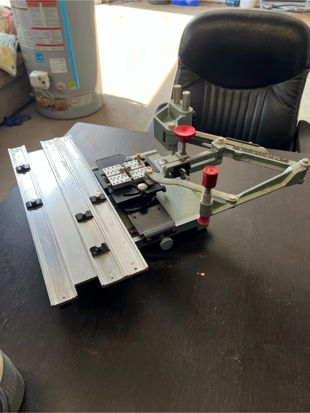 Vigor EN-775B Engraving Machine (with templates) - photo 2