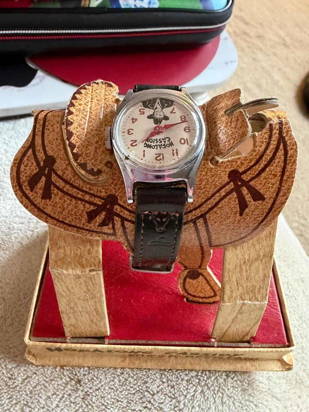 Hopalong Cassidy Watch 9/10 Condition With Box With Saddle - photo 3