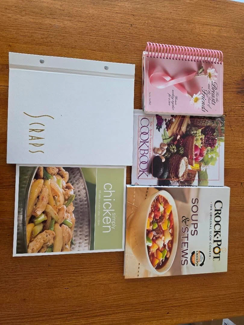 Crock-Pot Soups & Stews Cookbook