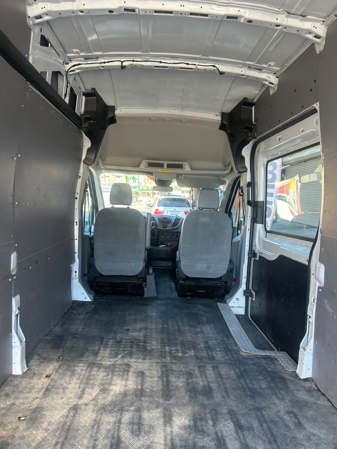 Ford Transit Van - photo 3
