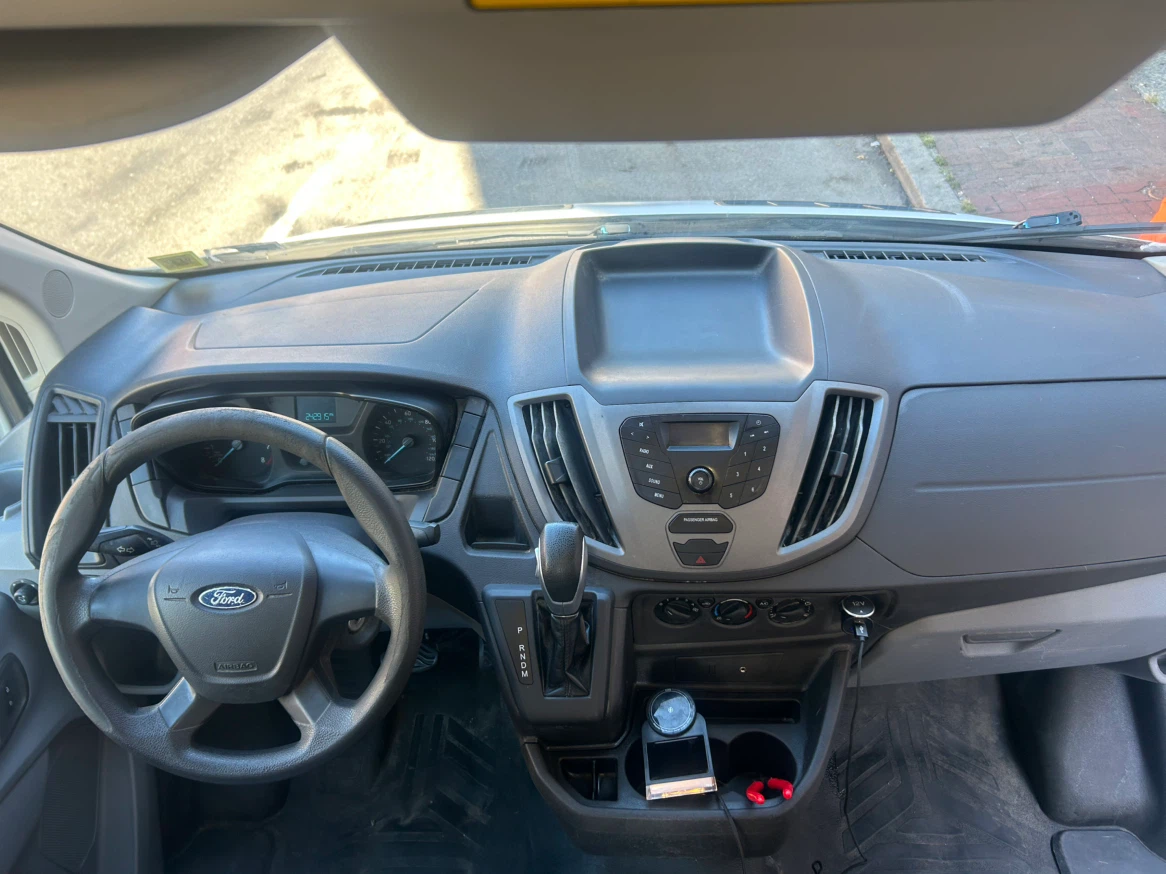 Ford Transit Van - photo 5