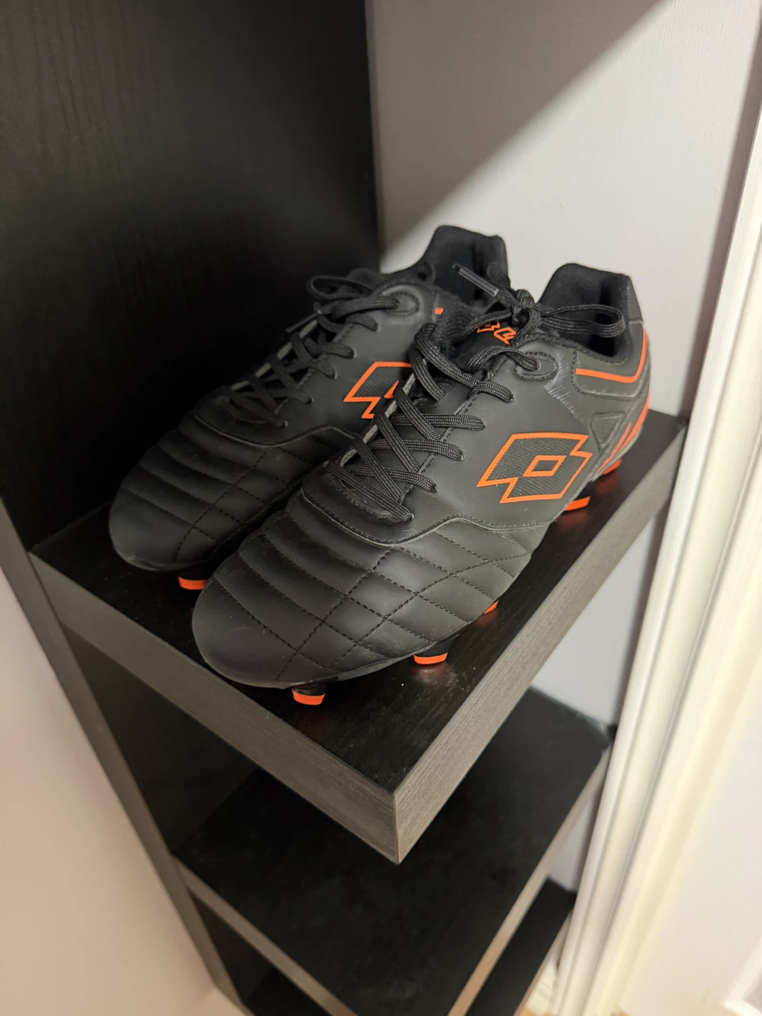 Lotto Ultrapress Soccer Cleats - Size 8 Mens/9.5 Womens