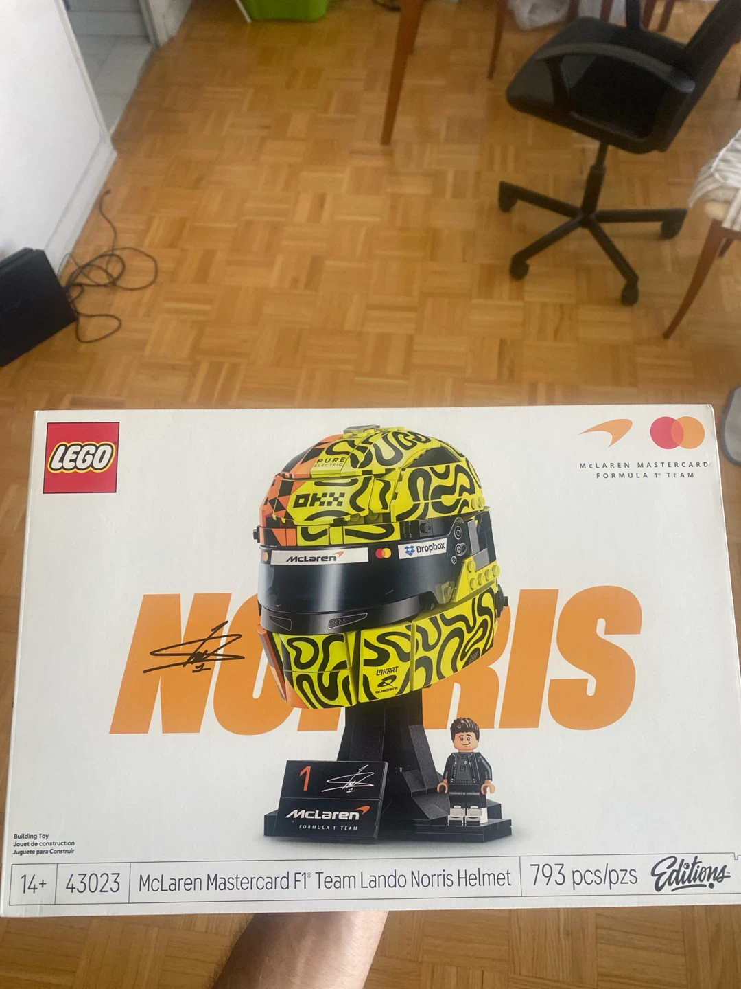 Lego 43023 - McLaren Mastercard F1 Team Lando Norris Helmet