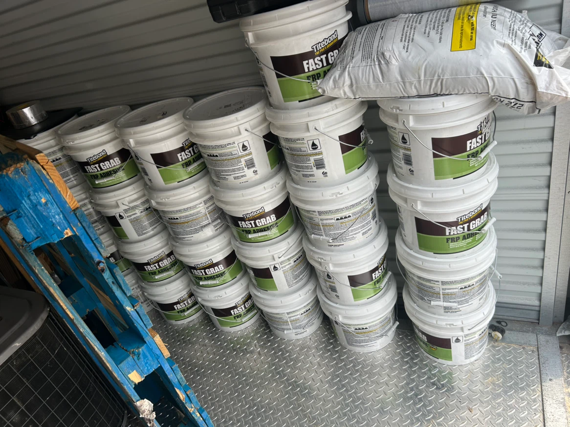 Titebond Fast Grab FRP Adhesive 3.5 Gallon Buckets
