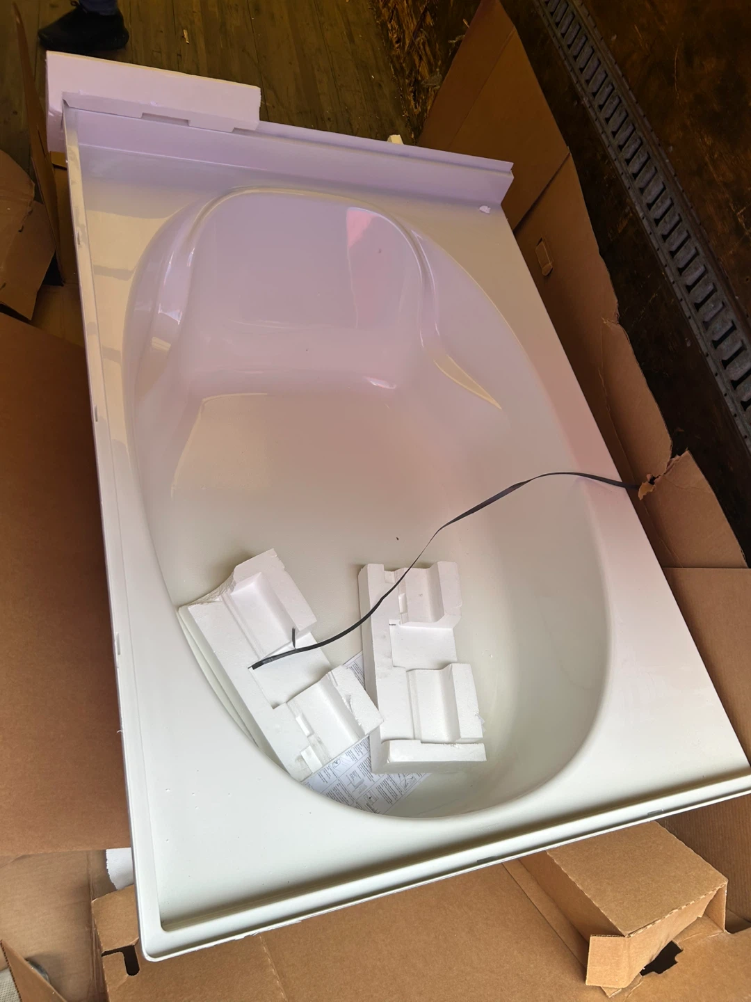 Kohler Alcove Bathtub - photo 3