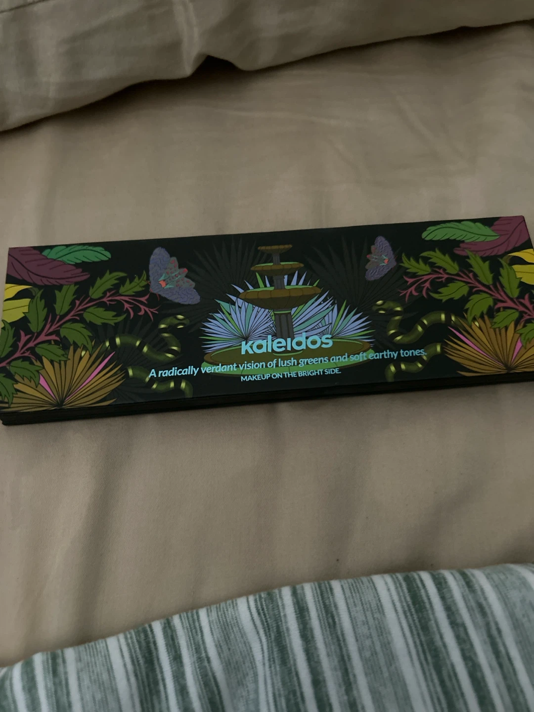 Kaleidos Flower Punk Eyeshadow Palette - photo 2