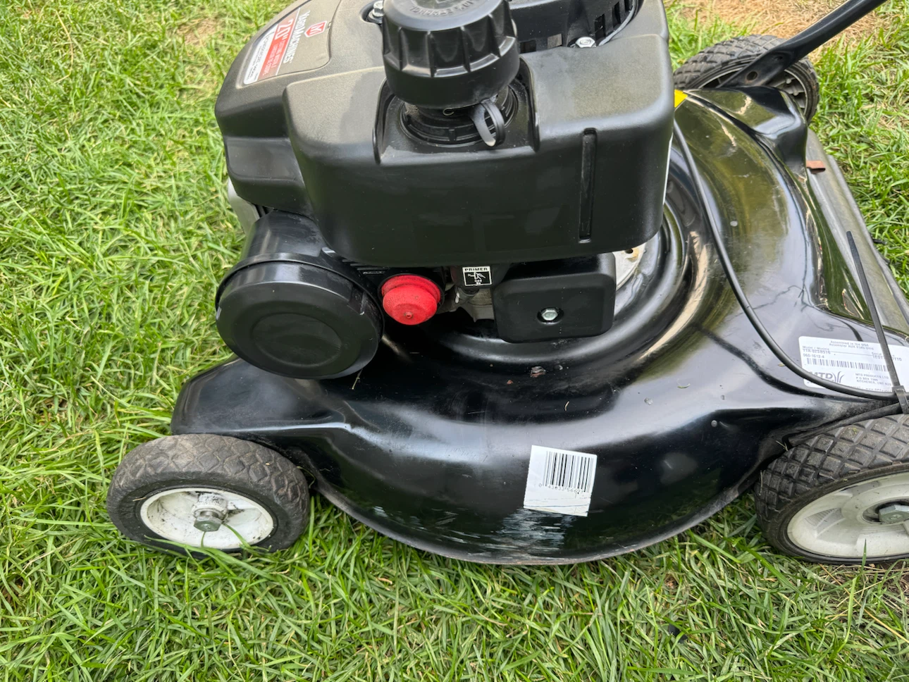 Yard Machines 20" Lawnmower - photo 4