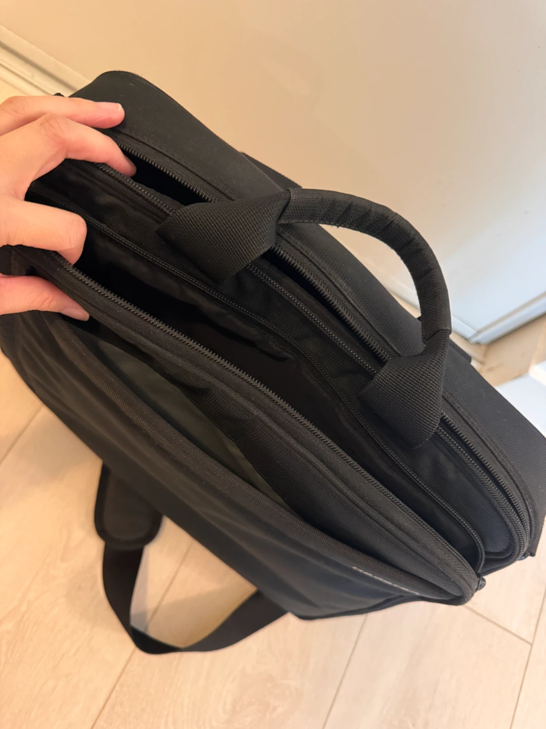 Hedgren Black Laptop Bag - photo 5