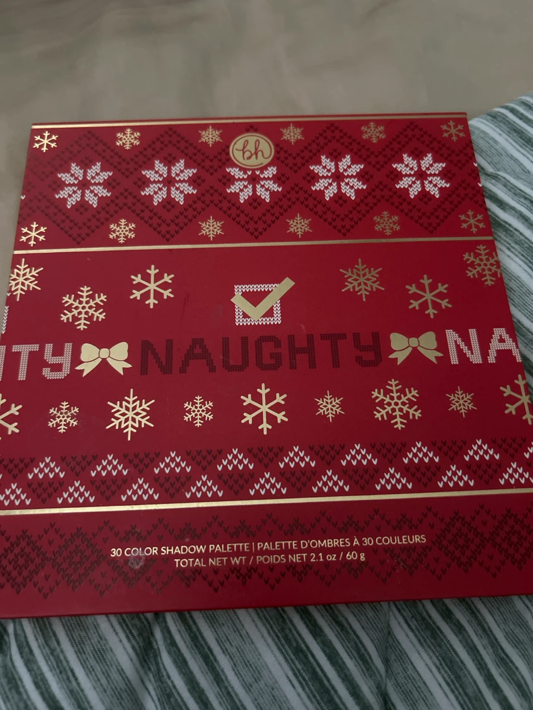 BH Cosmetics Ho Ho Holidays Naughty 30 Color Shadow Palette - photo 2