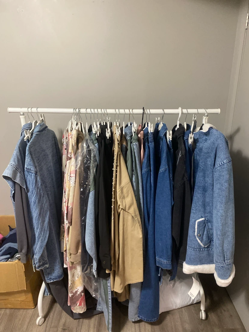Clothes - photo 3