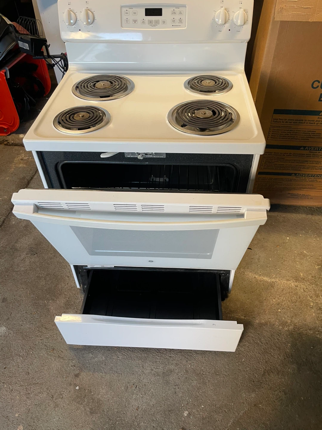 GE Electric Range - photo 2