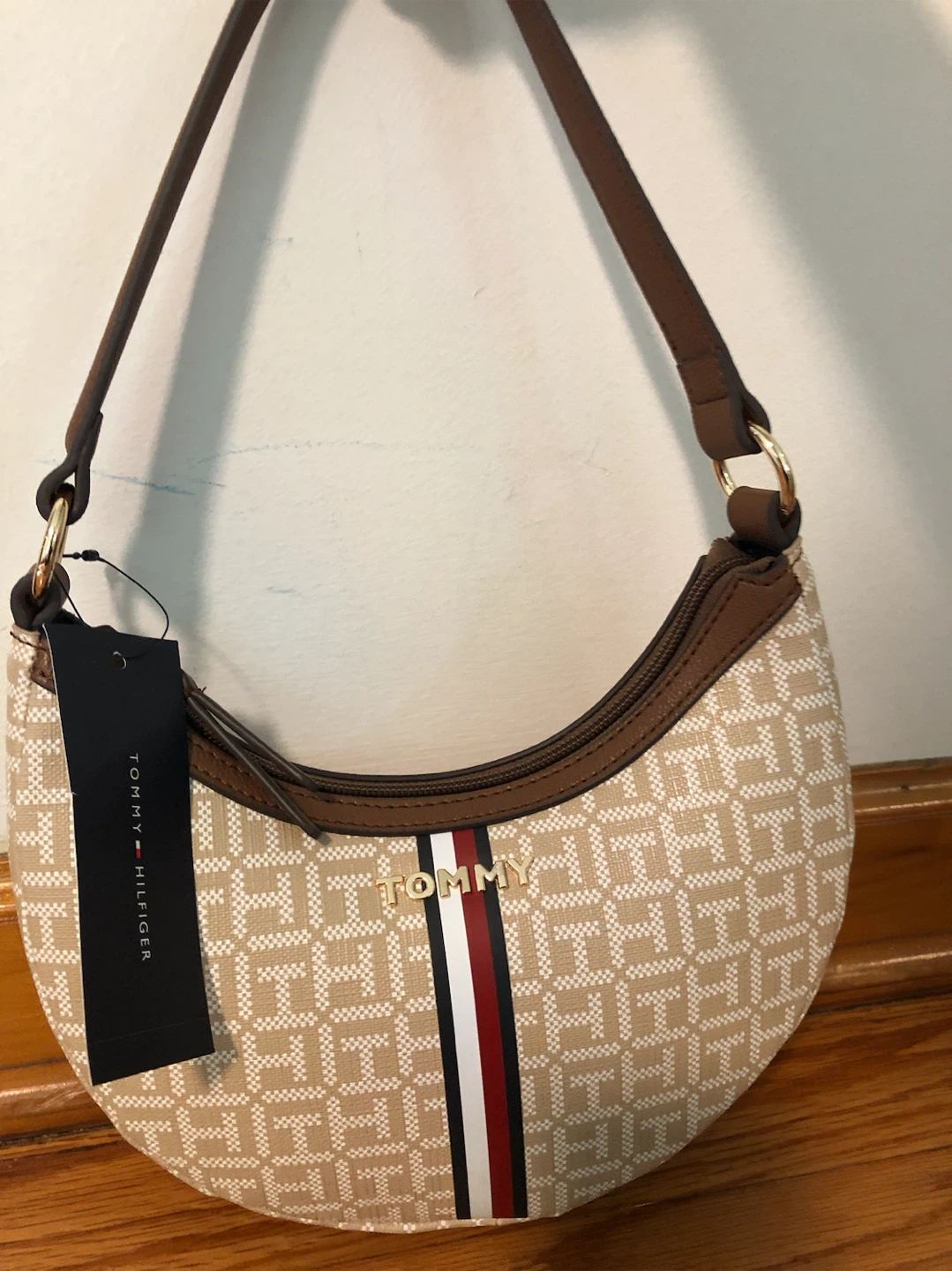 Tommy Hilfiger Hobo Bag