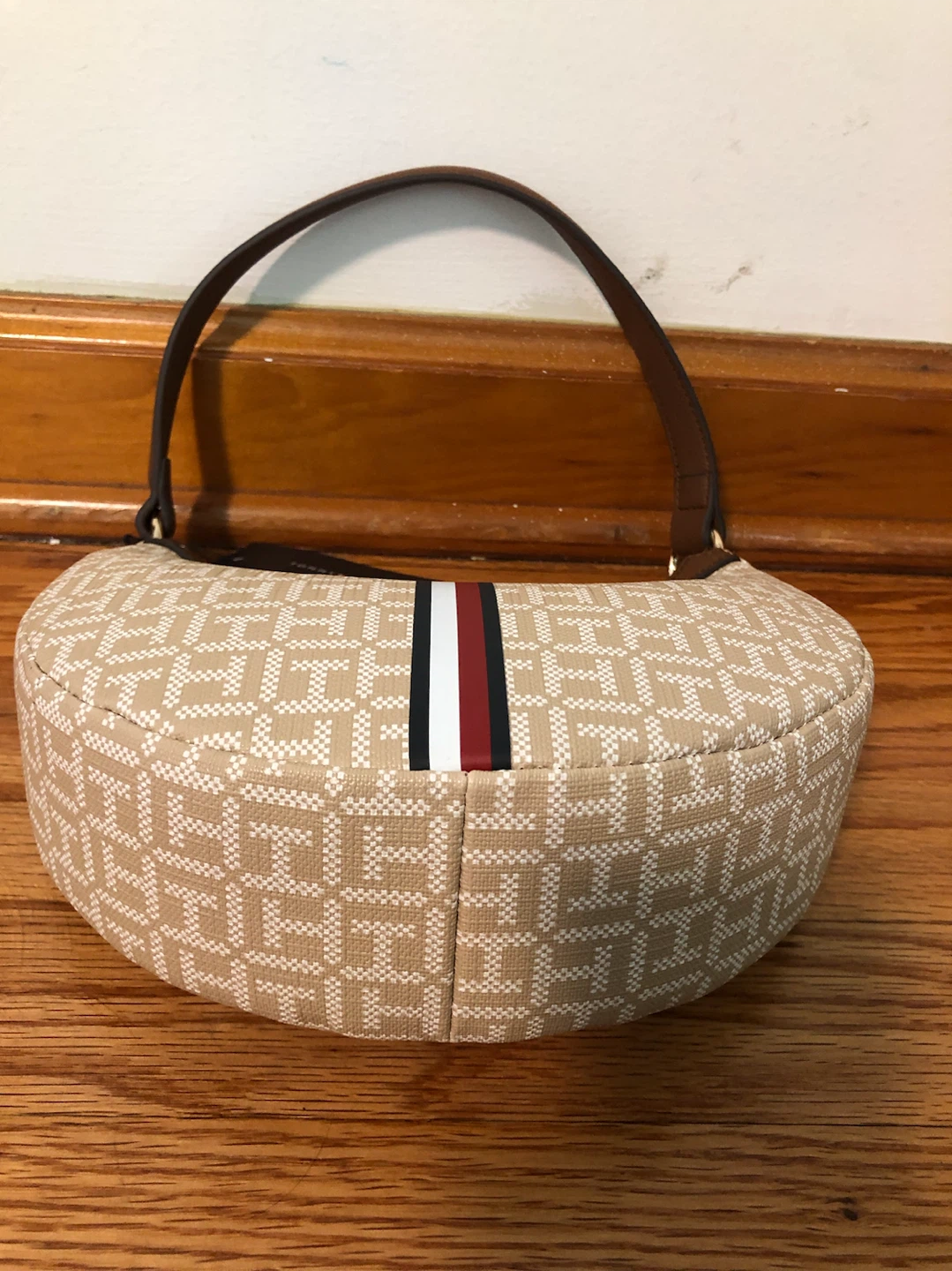 Tommy Hilfiger Hobo Bag - photo 4