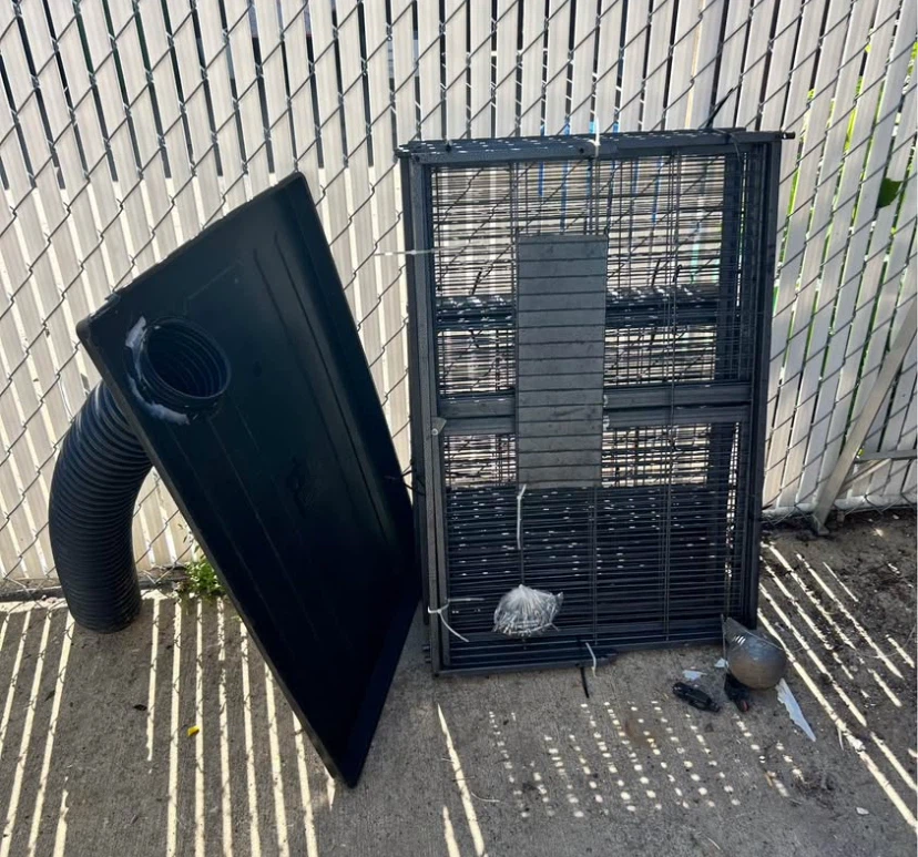 Multi-level Pet Cage with Large Plastic Base and Tunnel