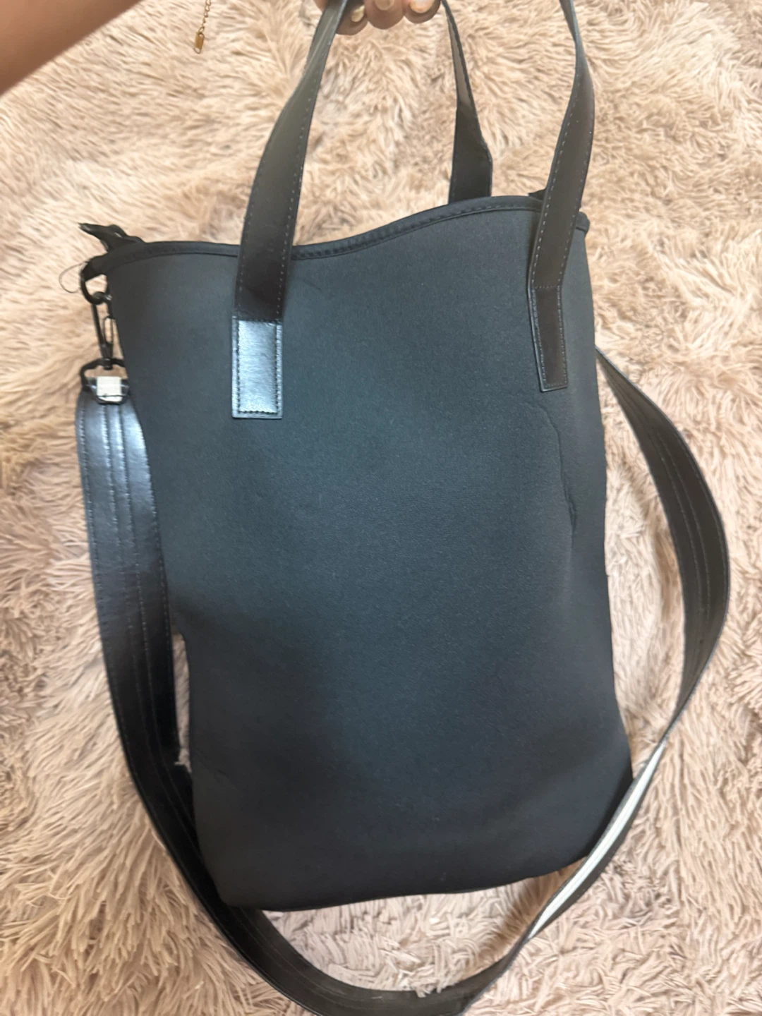 Black Guess Tote Bag - photo 2