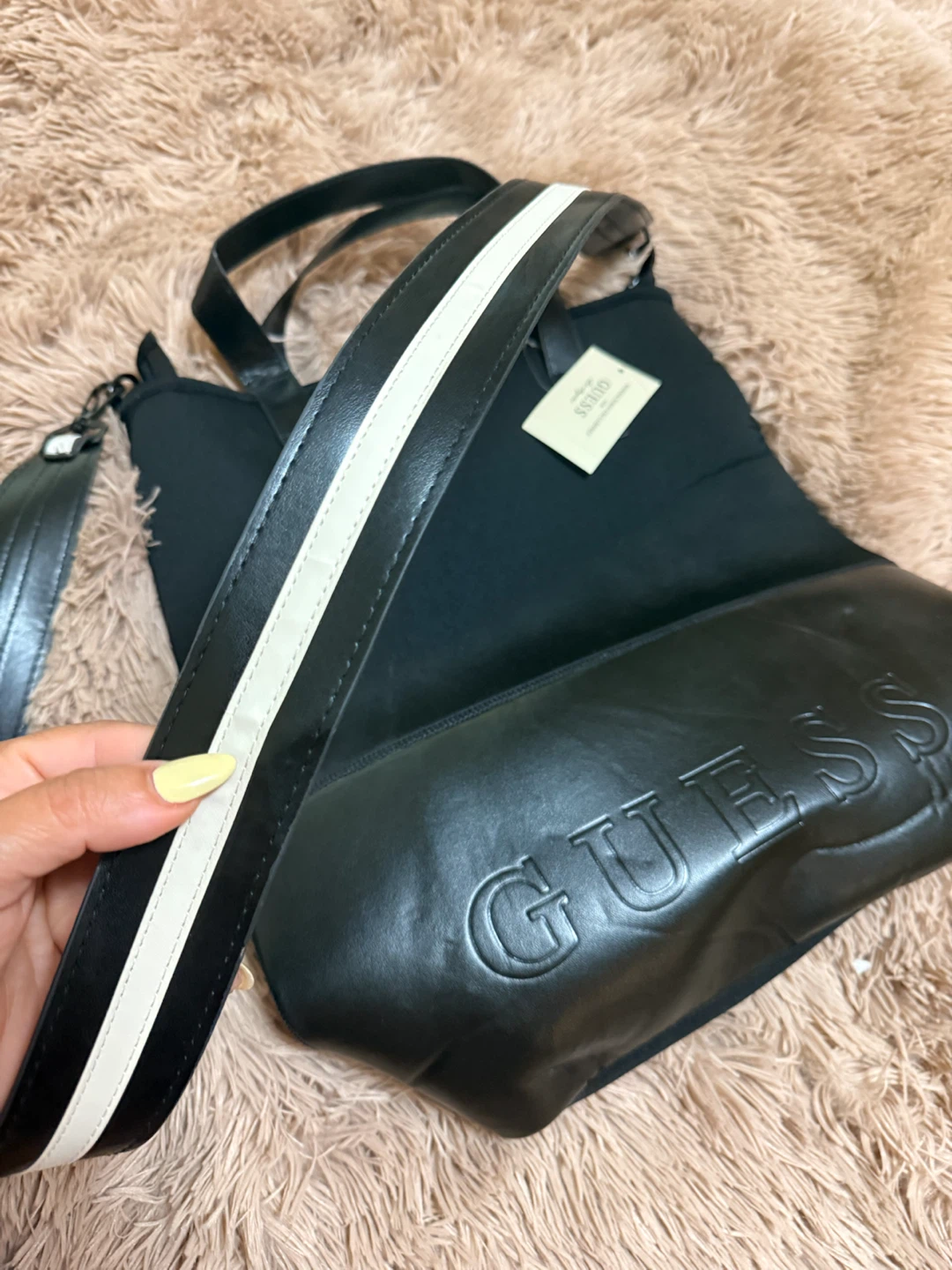Black Guess Tote Bag - photo 4