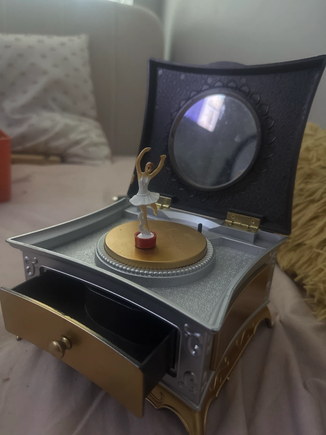 Vintage Ballerina Music Box with Drawer - photo 3
