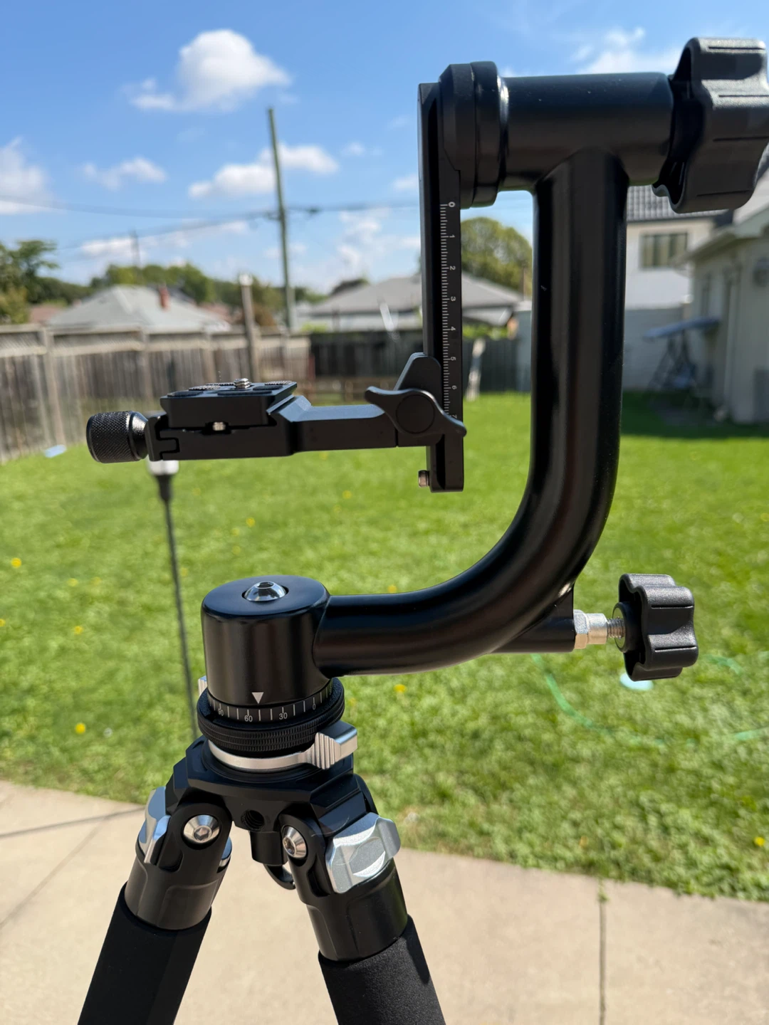INNOREL GT324C Carbon Fiber Tripod