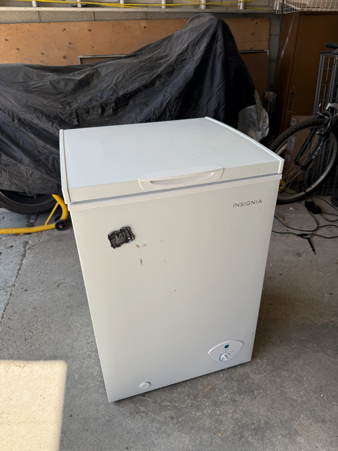 Insignia Chest Freezer