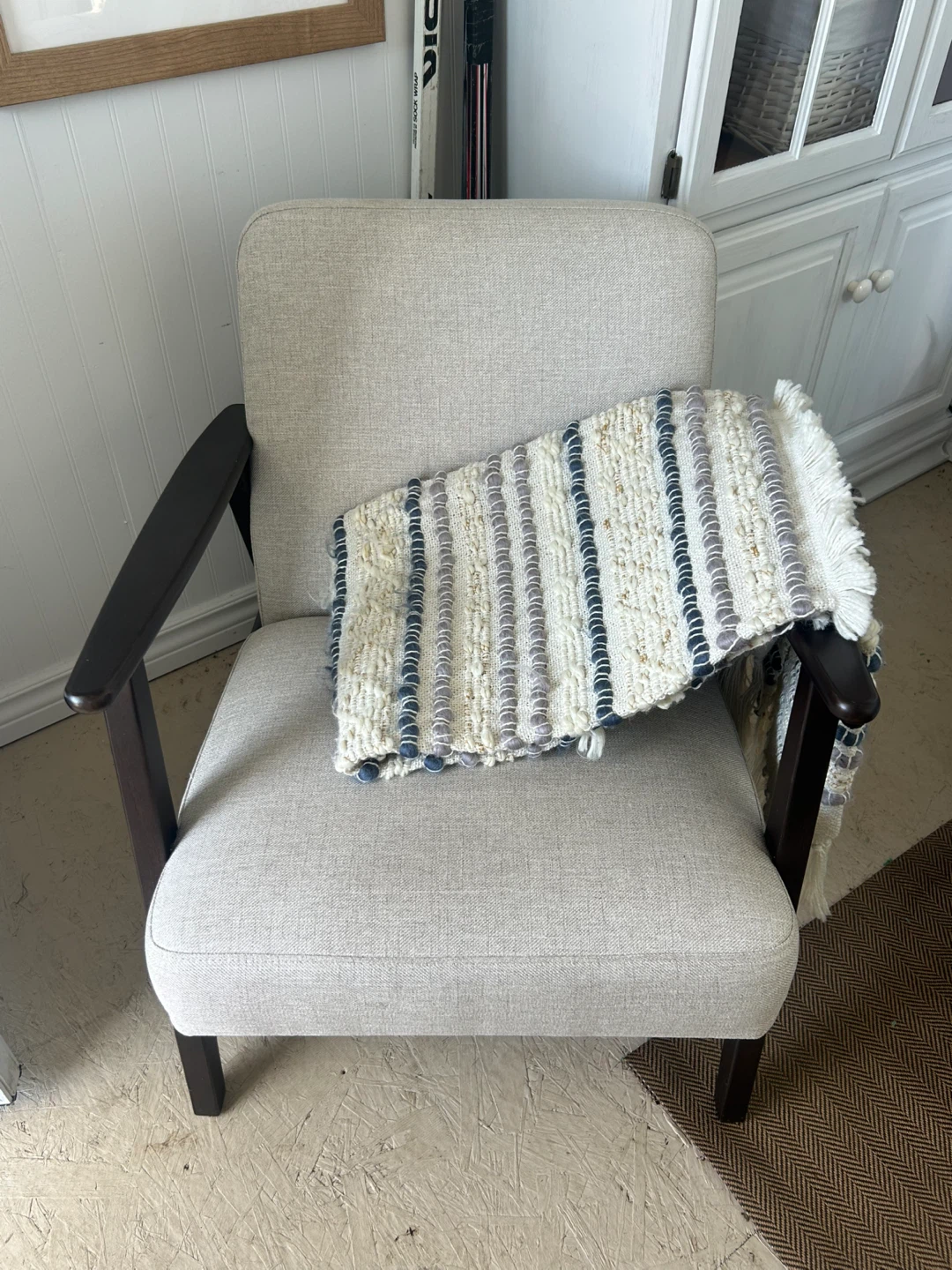 TWO IKEA EKENÄSET armchair in Kilanda light beige - photo 4
