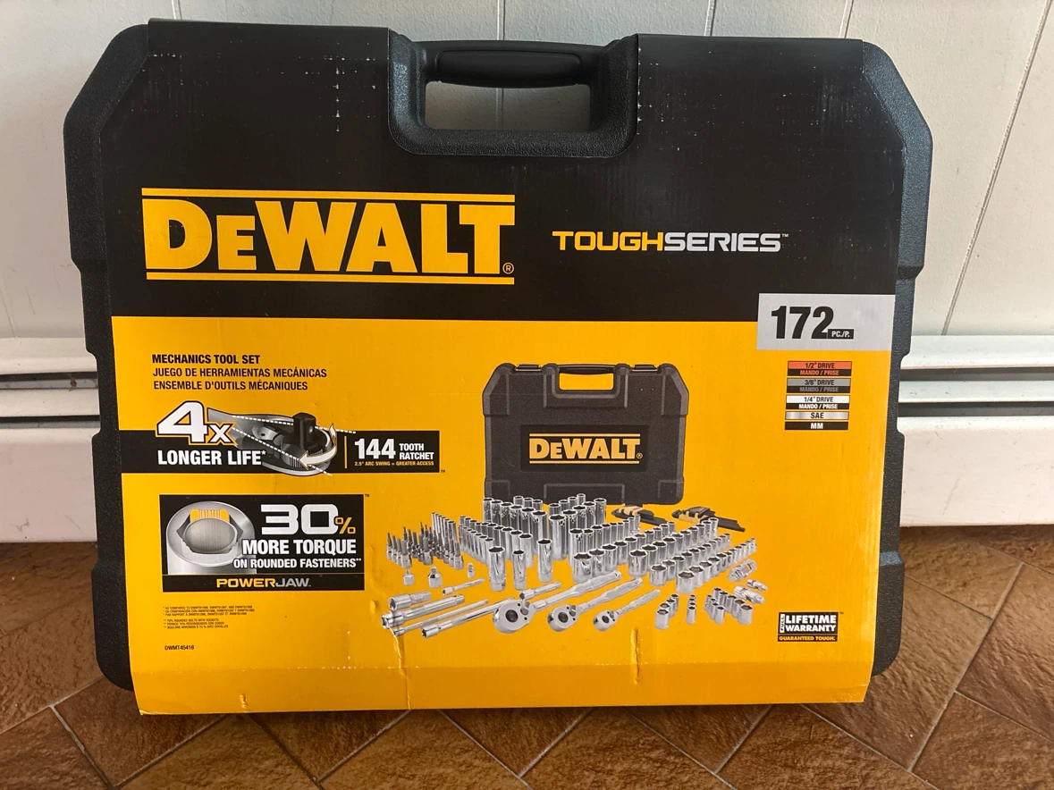 DeWalt Tough Series mechanical tool set, 172 piece