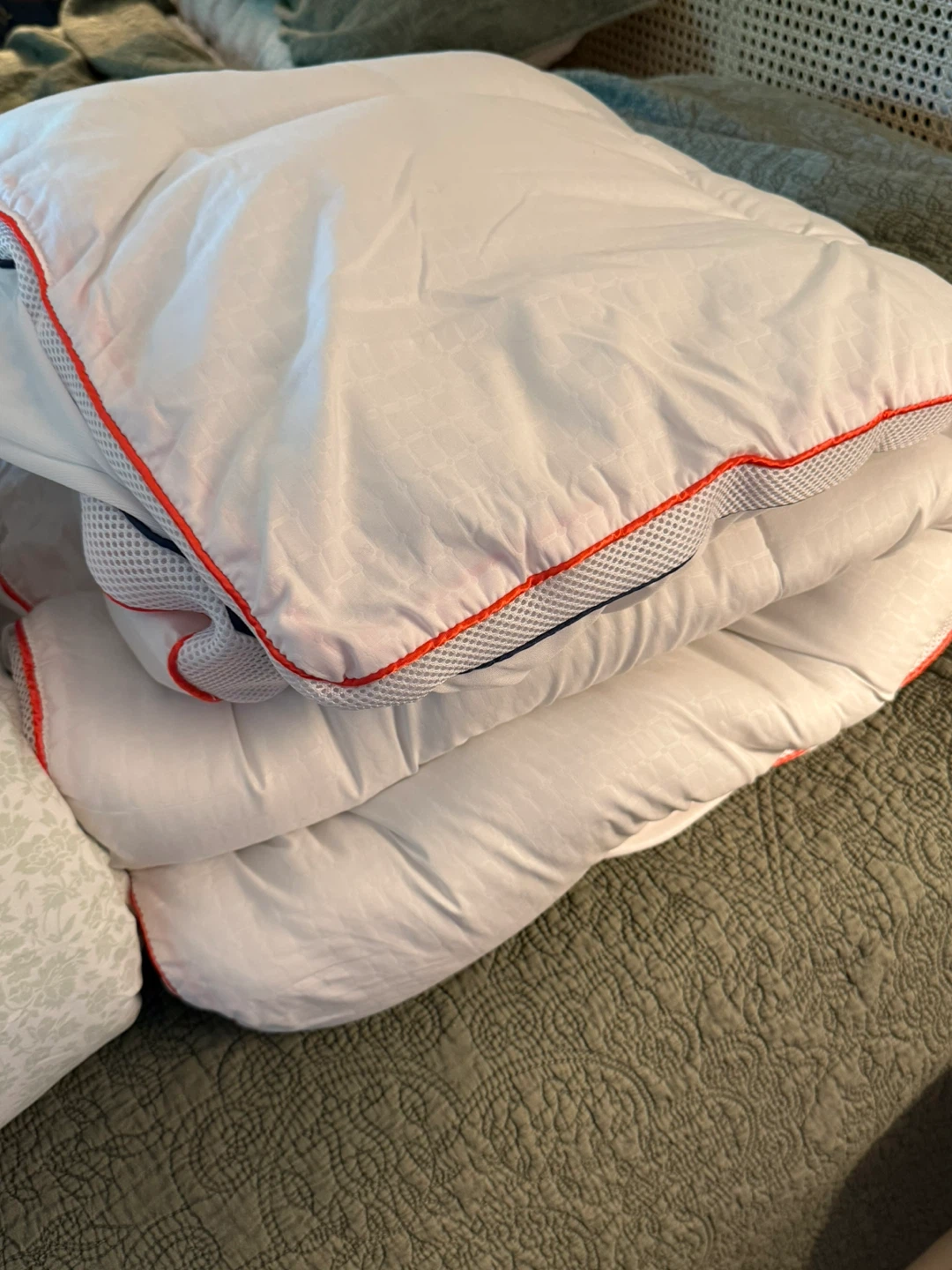 Dorm Essentials - bedding and kitchen