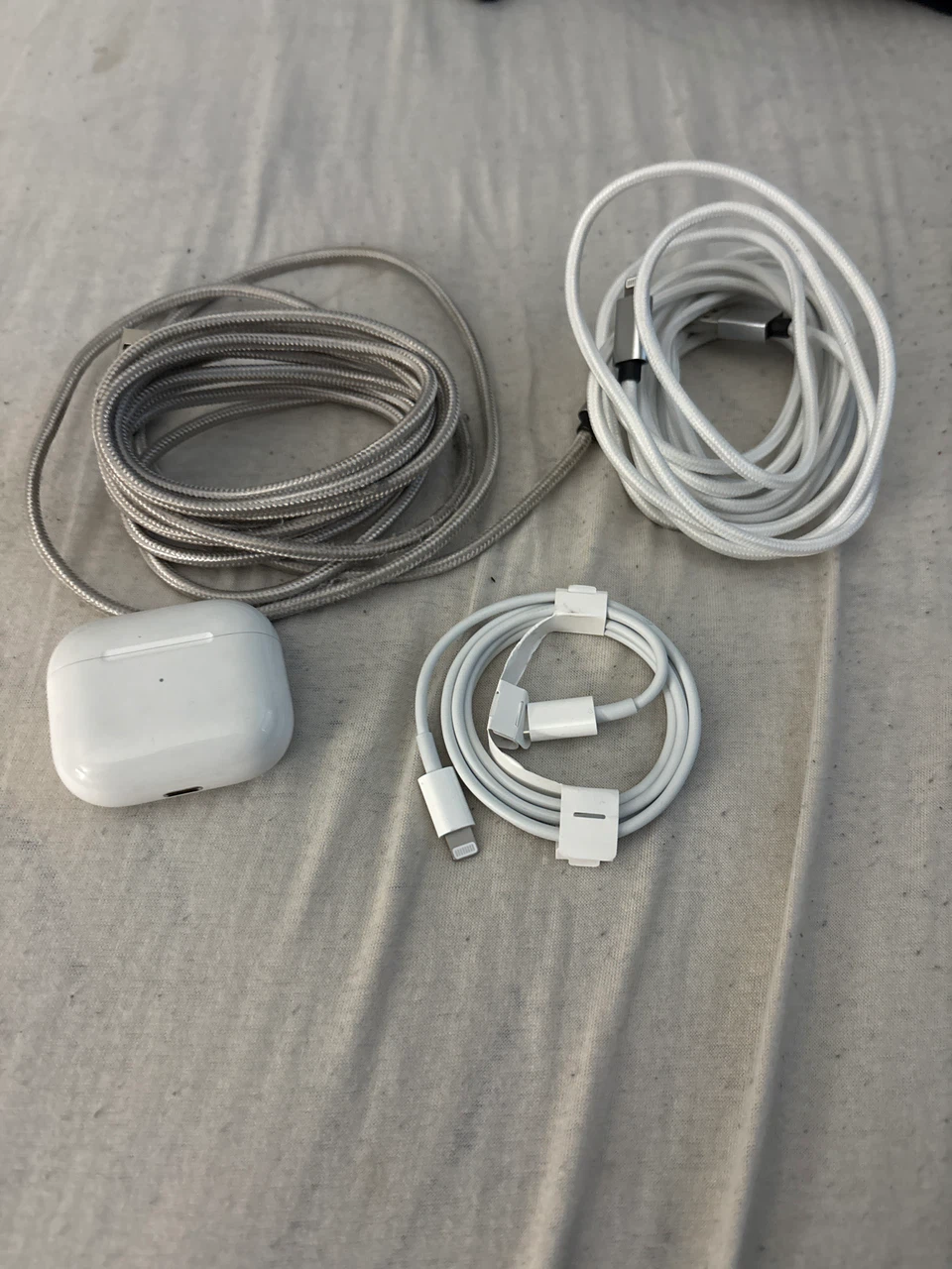 Apple AirPods 3rd generation - photo 2