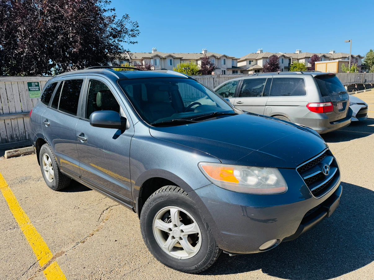 Hyundai Santa Fe AWD - photo 3