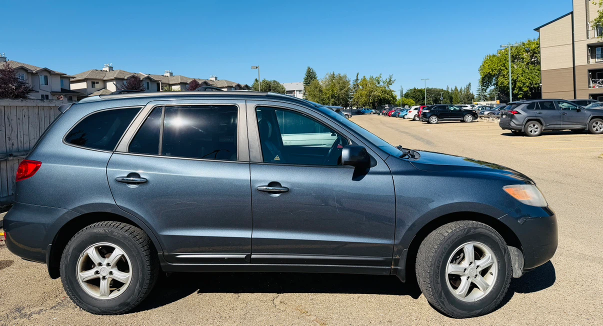 Hyundai Santa Fe AWD - photo 4
