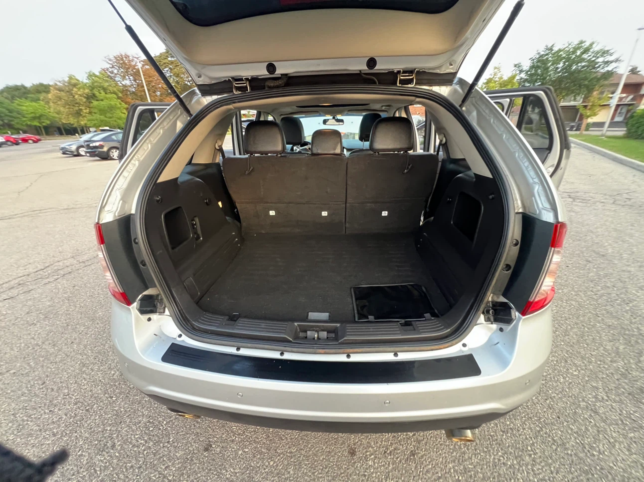 Ford Edge SUV - photo 4