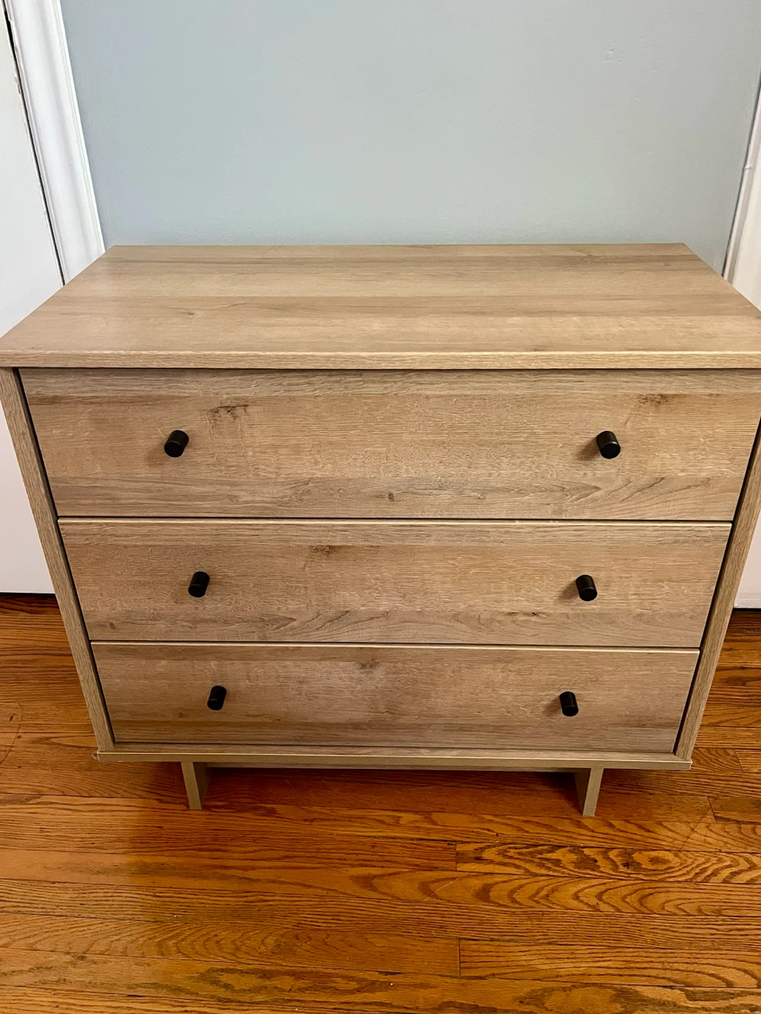 Light Oak Coloured 3-Drawer Dresser