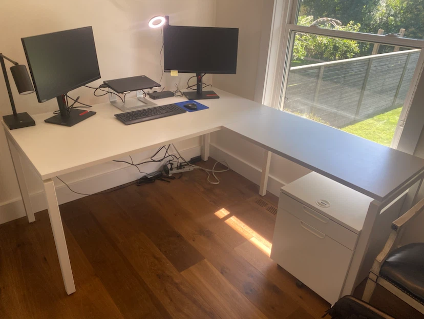 EQ3 White L-Shaped Novah Desk - photo 3