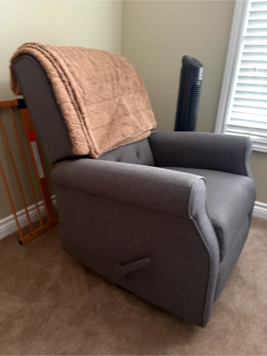 Grey Recliner Chair - photo 2