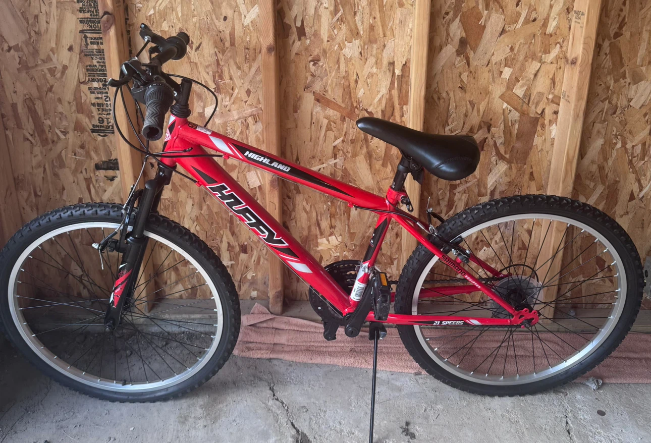 Huffy Highland 21-Speed Mountain Bike