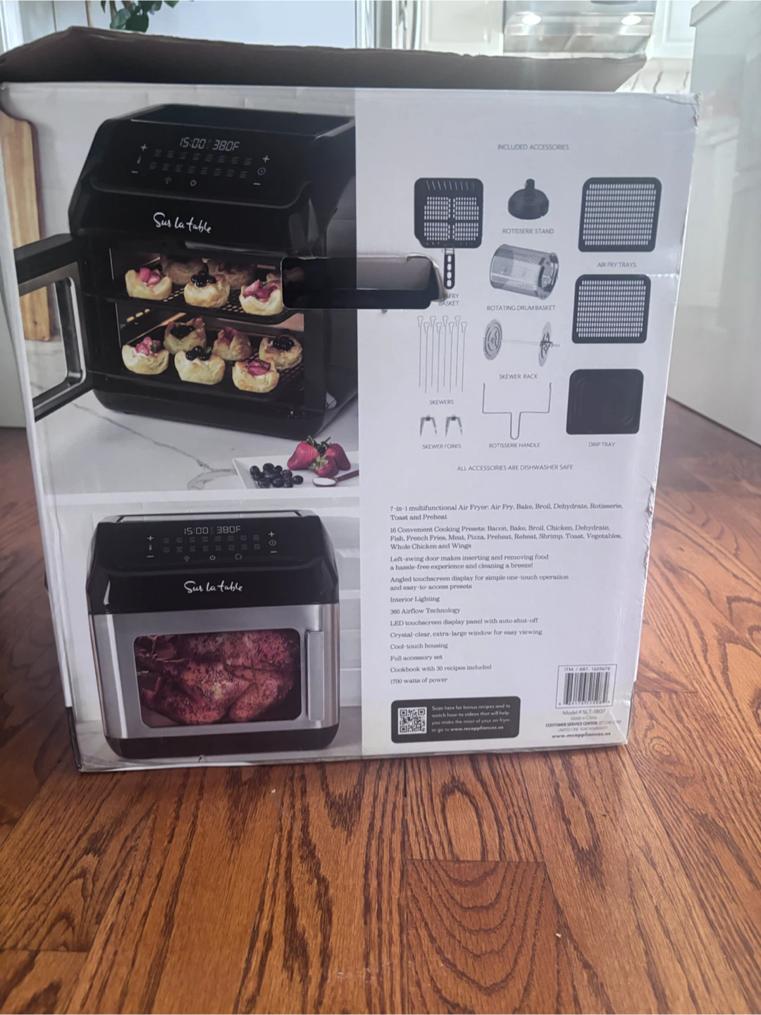 Sur La Table Multifunctional Air Fryer Oven 13 Quart