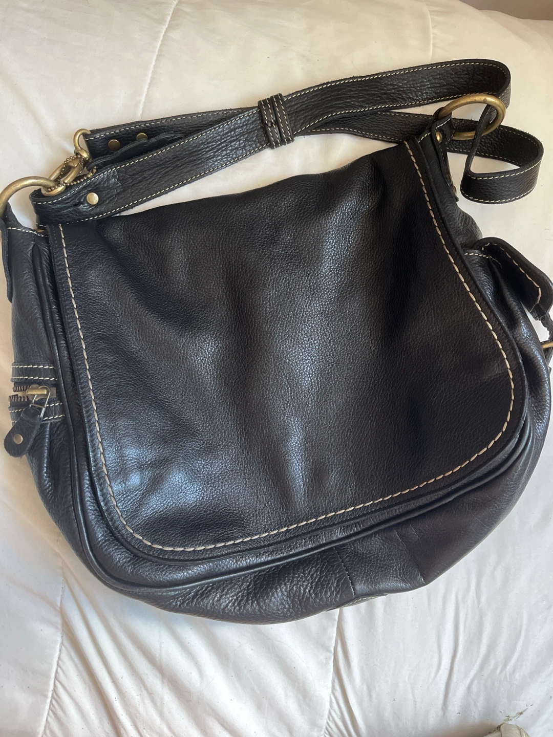 Roots Black Genuine Leather Shoulder Bag