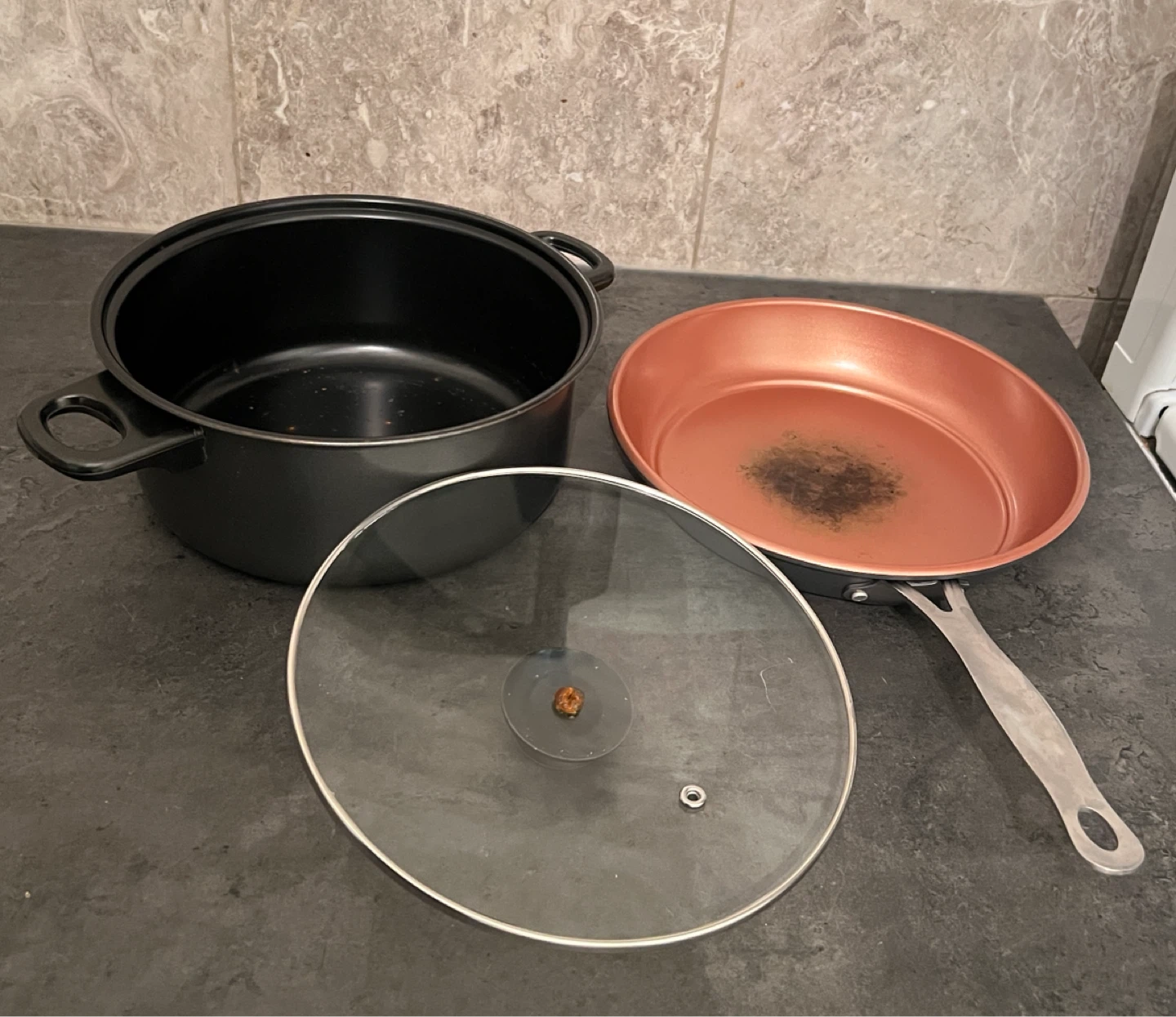 Cookware Bundle - Pot, Frying Pan & Lid