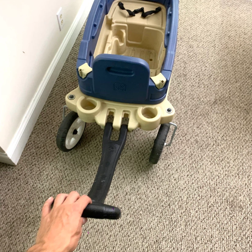 Kids Wagon Pull Ride On Toy Seatbelt Cup Holders Outdoor Toys - photo 2