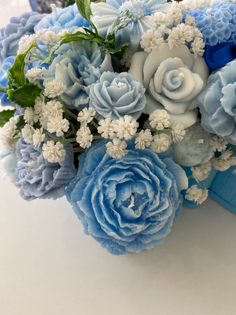 Blue Floral Arrangement Candle Set - photo 2