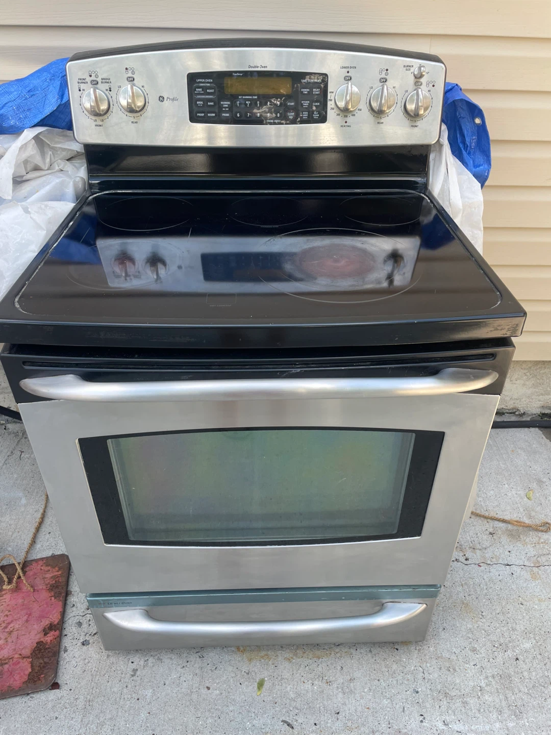 General Electric stove 30 inch