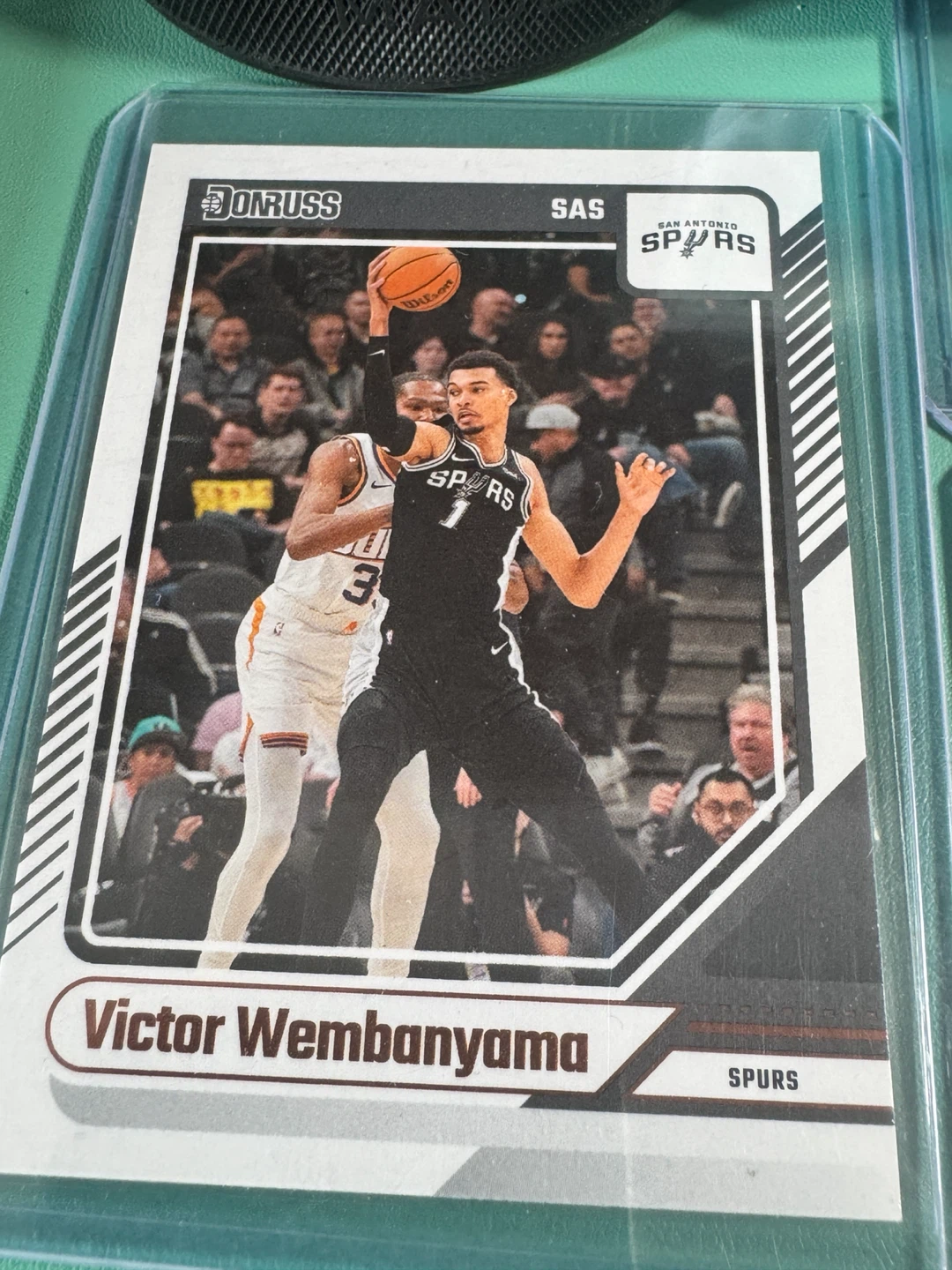 Collection of San Antonio Spurs Basketball Cards - photo 3