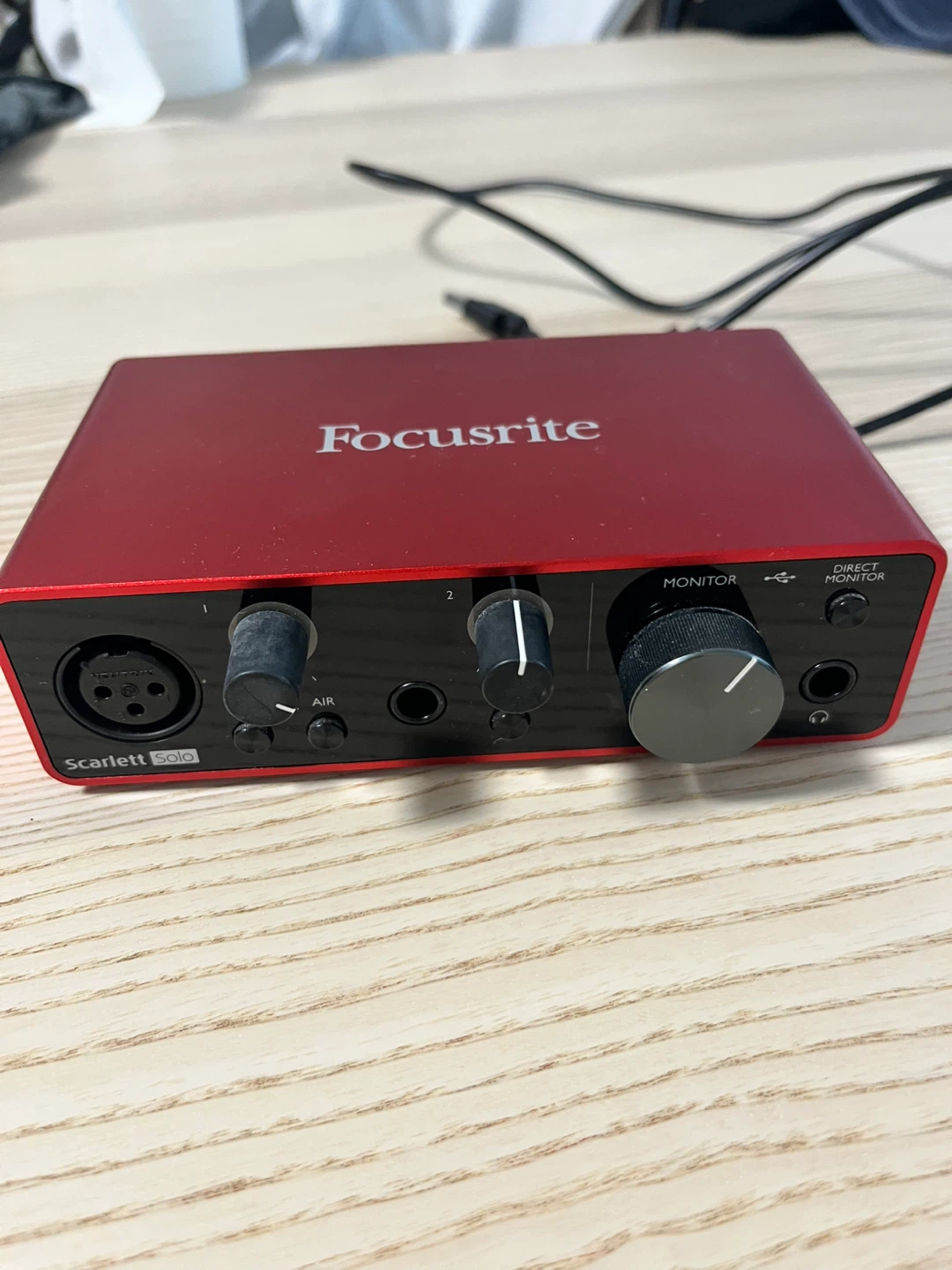 Focusrite Scarlett Solo USB Audio Interface - photo 4