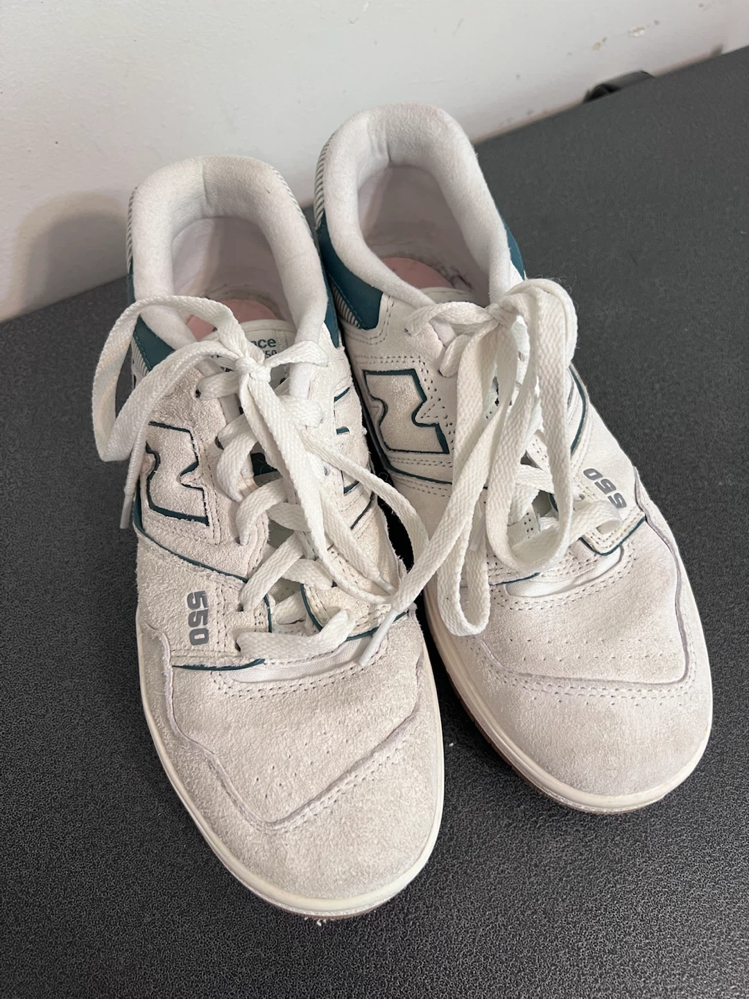 New Balance 550 Women’s Size 8 – White/Teal - photo 2