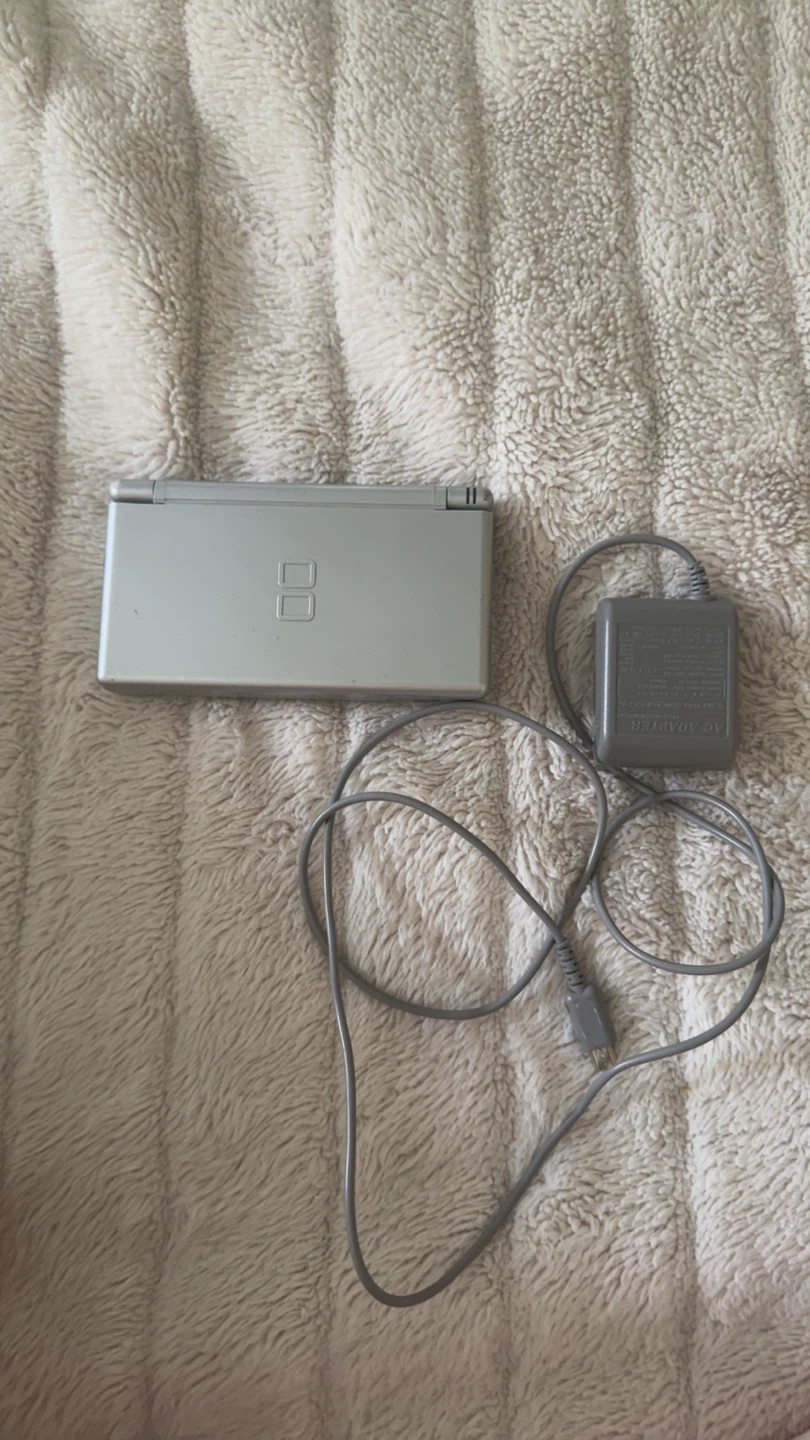 Nintendo DS Lite Silver Working