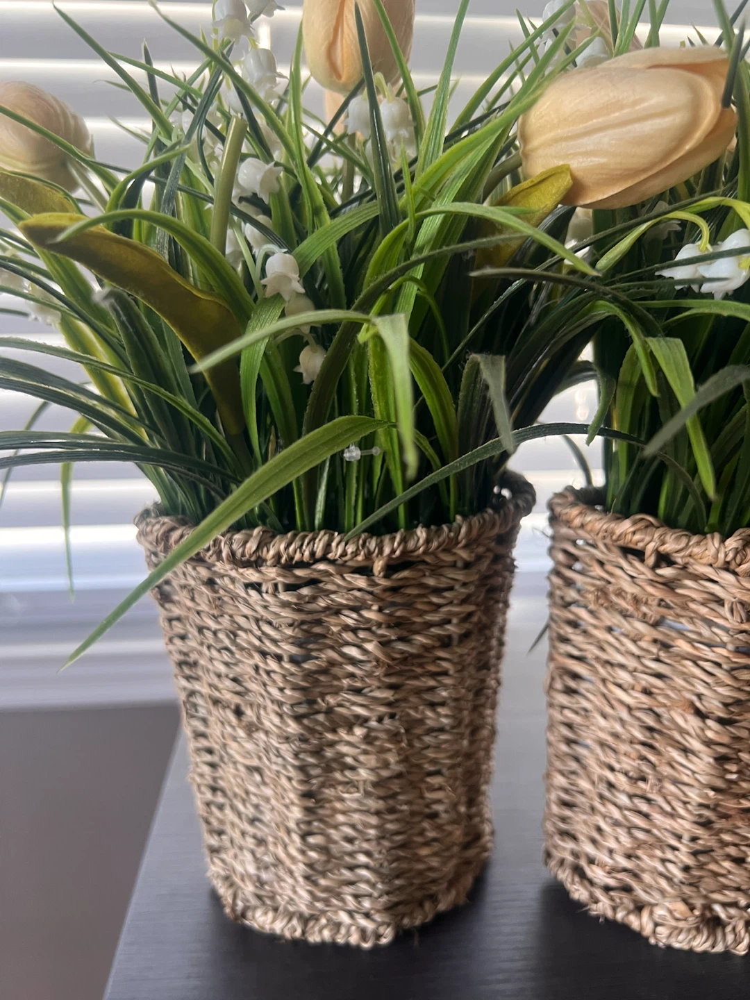 Set of 2 Faux Tulip and Lily of the Valley Arrangements - photo 3