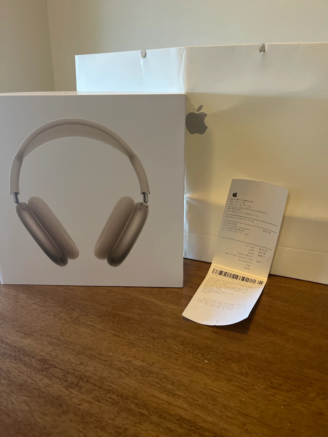 Apple AirPods Max Starlight with Smart Case