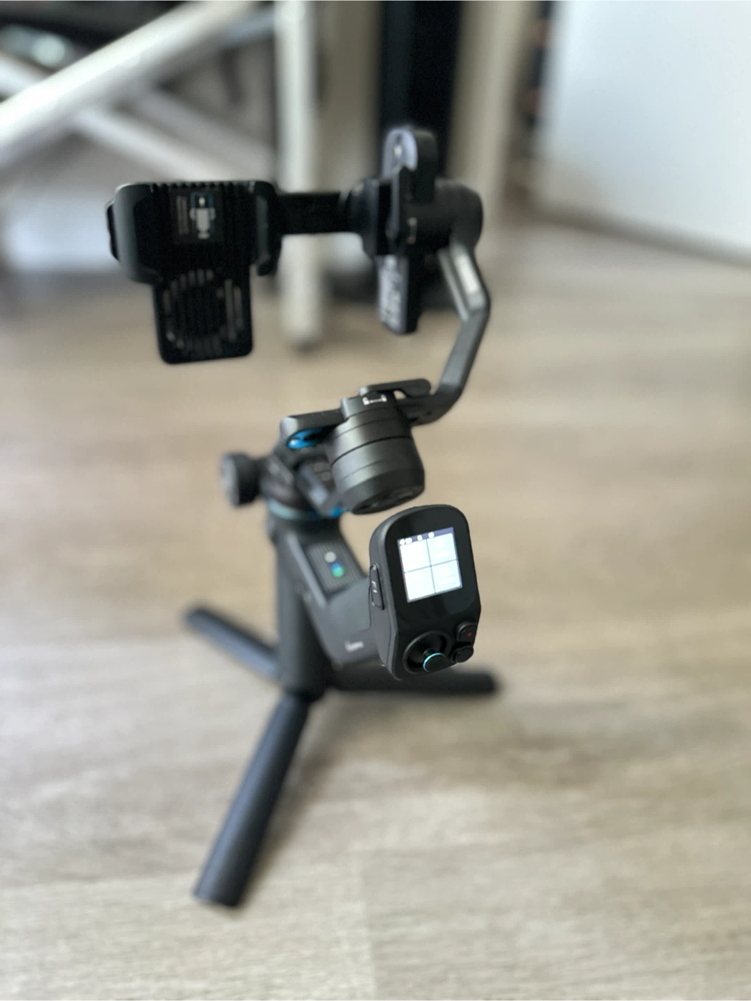 Scorpio mini 3 mobile Gimbal with Wireless mic Set - photo 2