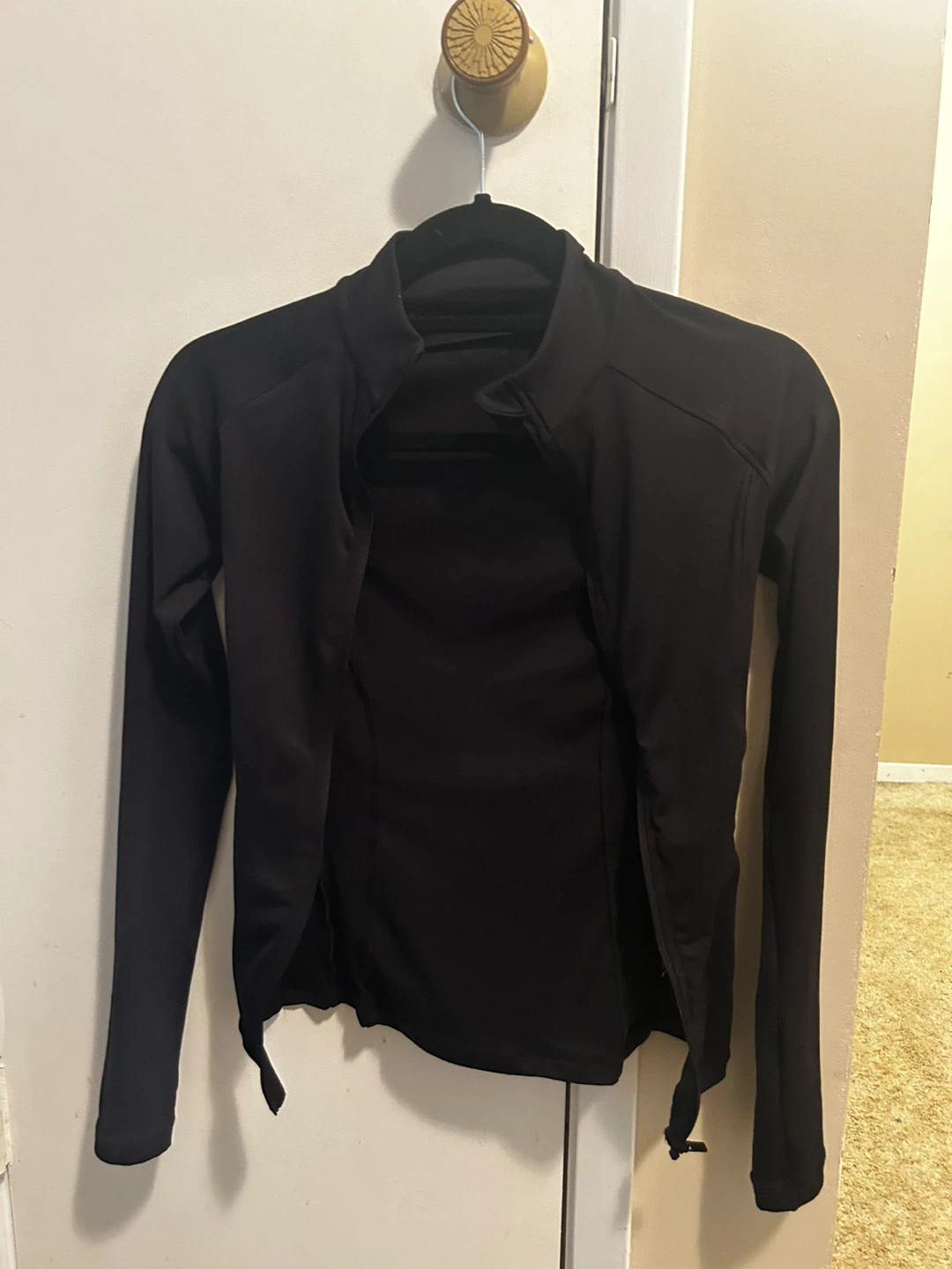 DFYNE Black Long Sleeve Zip-Up Jacket