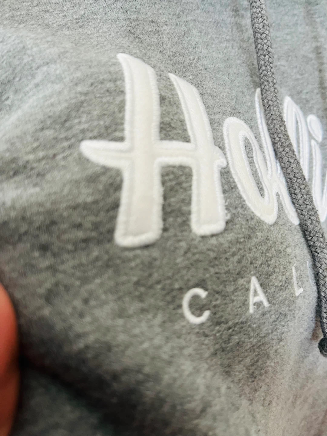 Men Hollister Grey (S) Hoodie Sweater - photo 3