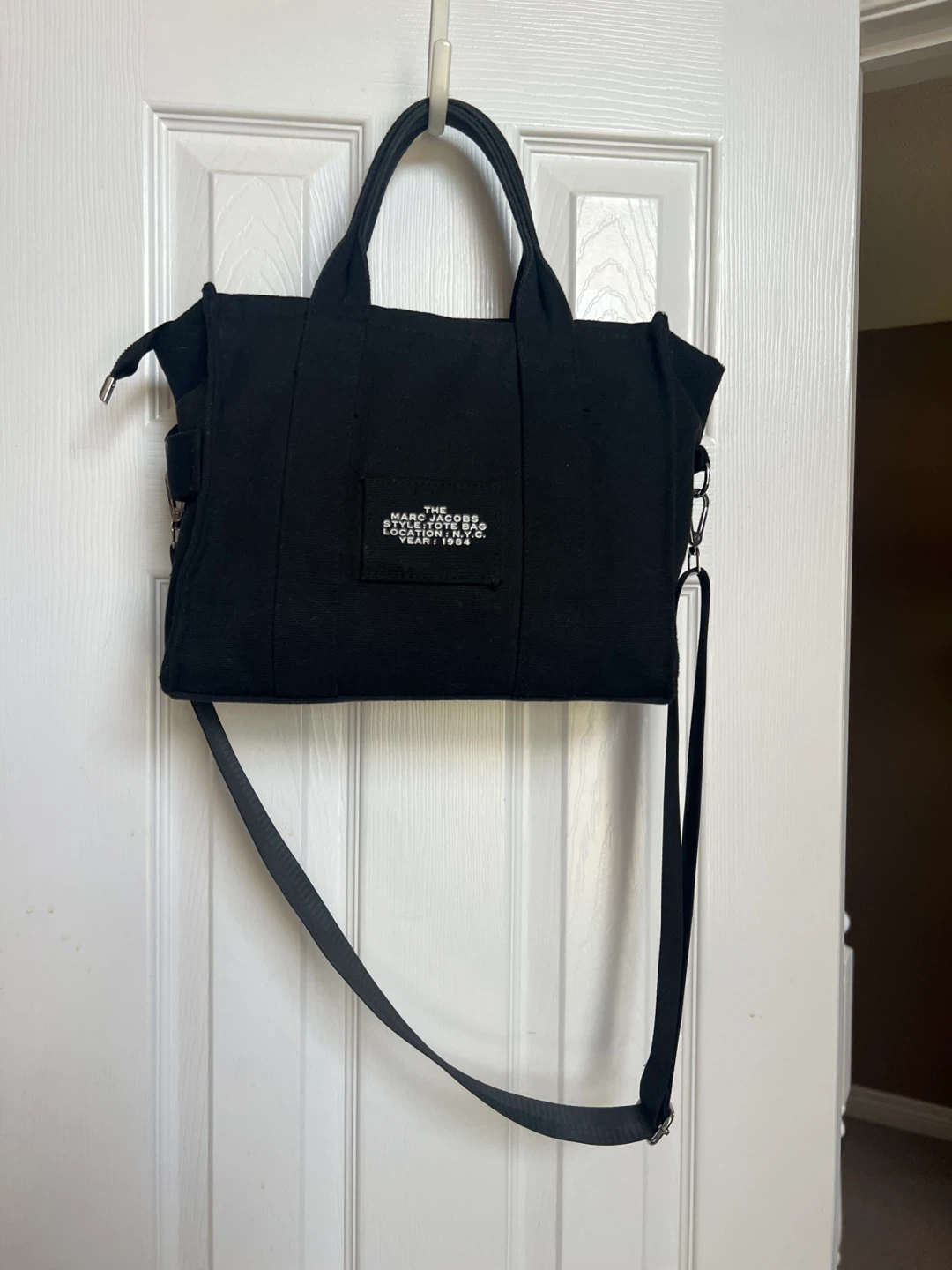 Marc Jacobs The Tote Bag - photo 2
